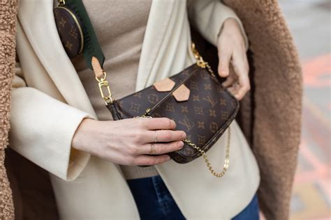 louis vuitton multi pochette celebrity|Louis Vuitton multi pochette review.